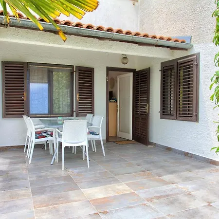 Apartments Dubravka Krk Town Exterior photo