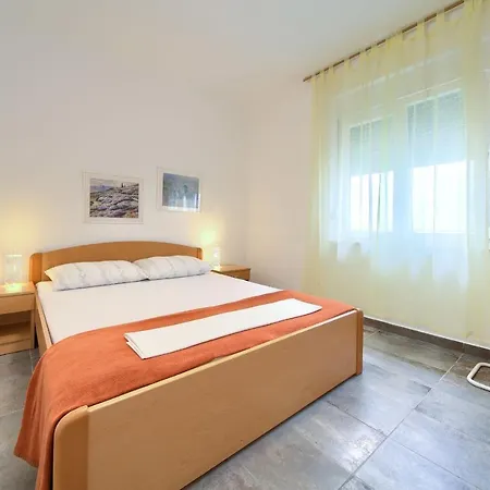 Apartments Dubravka Krk Town Exterior photo