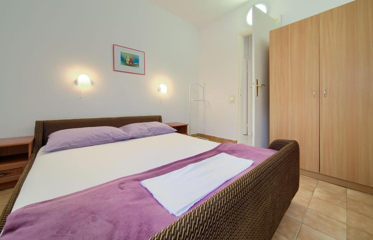 Apartma Dubravka *